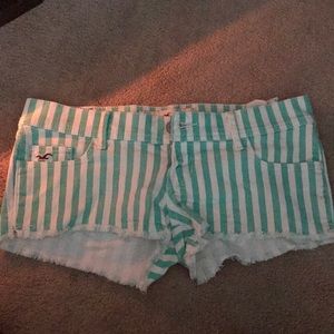 Hollister shorts size 1